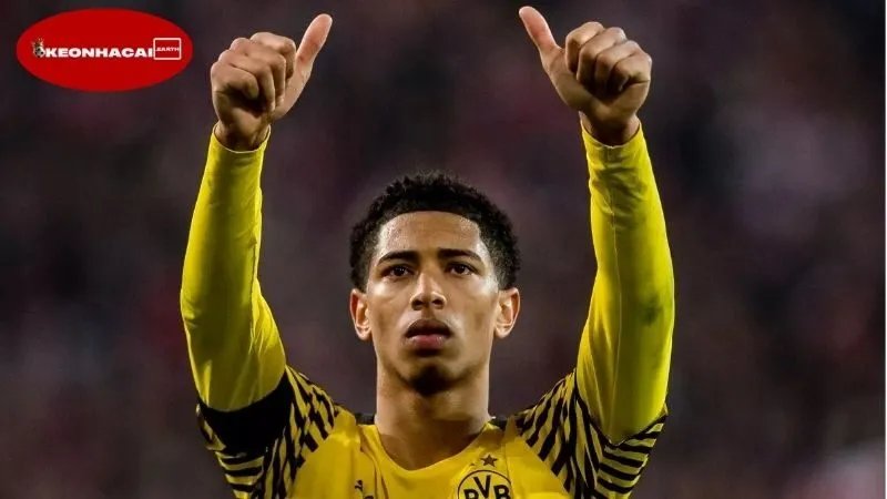 Cơ hội và thách thức trong chuyển nhượng phút chót